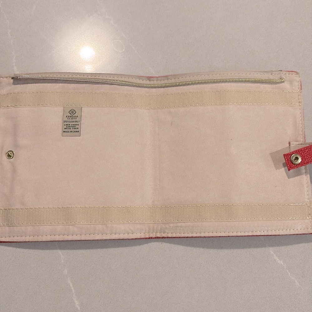 [Kendra Scott] Getaway Collection Red Leather Sectional Travel Jewelry Organizer - Picture 5 of 12